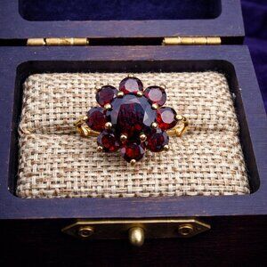 10K Gold Garnet Flower Cluster Ring Size 4 Halo Design